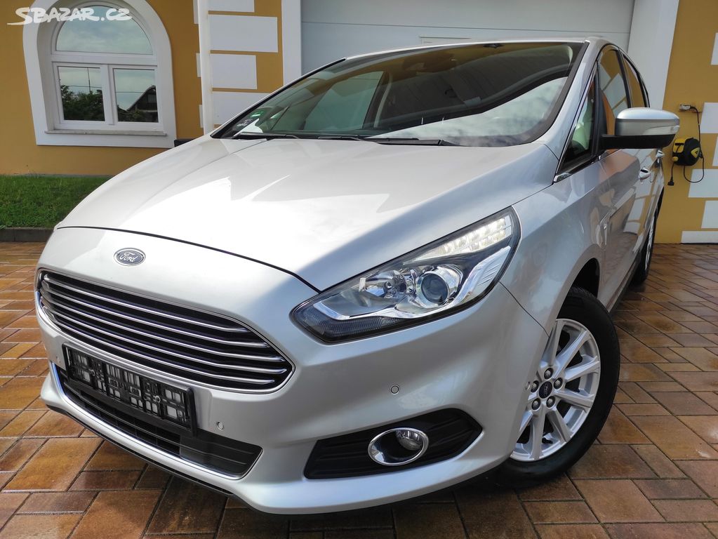 Ford S-MAX TITANIUM 1.5 Ecoboost 118kw-navi,keyles