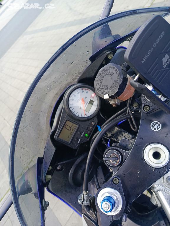 motocykl Yamaha YZF R6