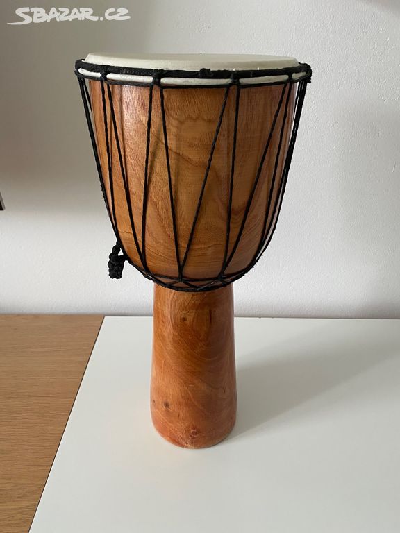 Djembe buben