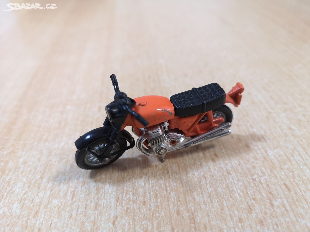 MATCHBOX HONDARORA No 18 1976 ENGLAND