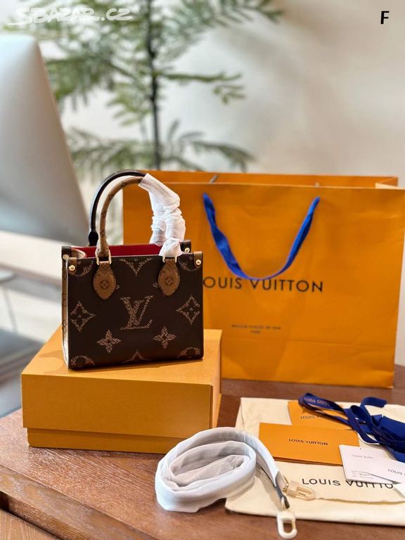 Klíčenka Louis Vuitton