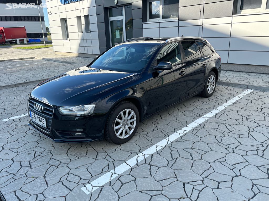 Audi A4 B8 2.0Tdi 105kW, Xenon Navi, Tažné