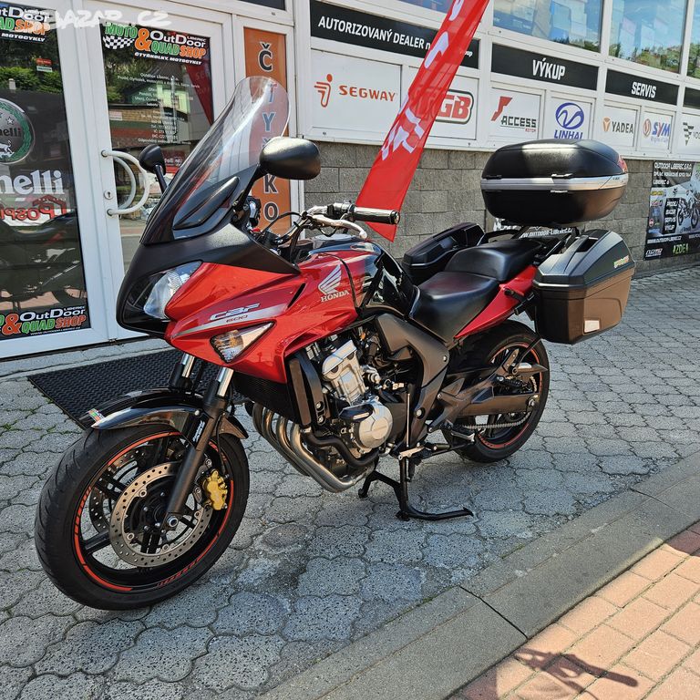 Honda CBF 600 S, 3x kufr, ABS, vyšší plexi