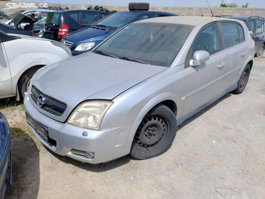 Opel Signum 2004 2,2DTI DILY z VOZU