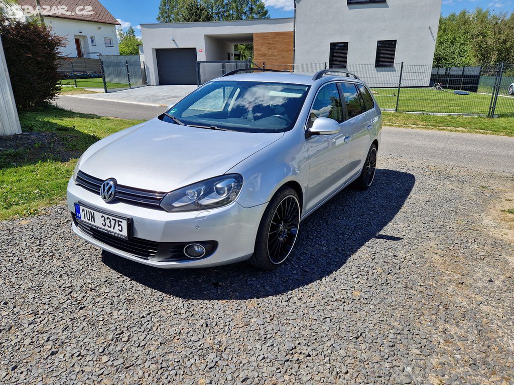 VW Golf VI 1.6TDI 77kW, bi-xenony + LED, r.2011