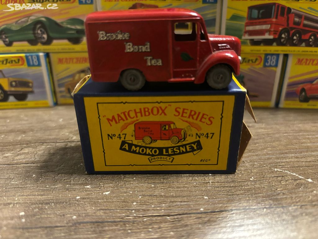 Matchbox I TRON TROJAN VAN No47