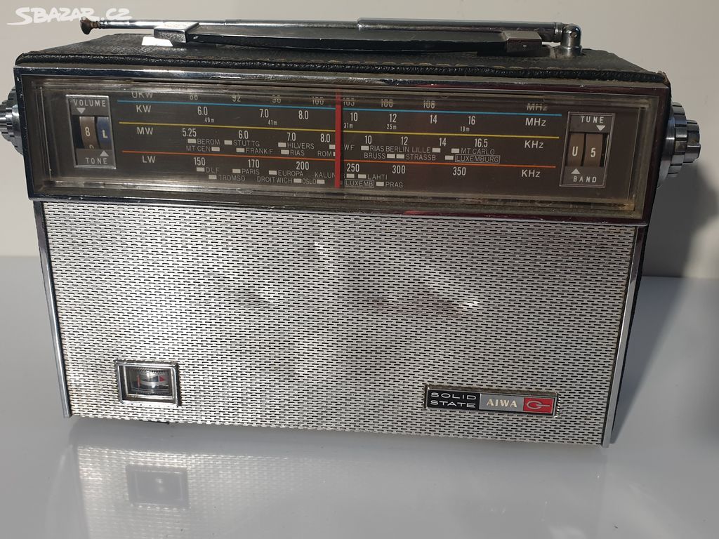 *3/09/24 - Rádio přenosné Aiwa AR143 Solid S.