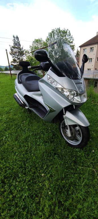 Piaggio X8 400i.e