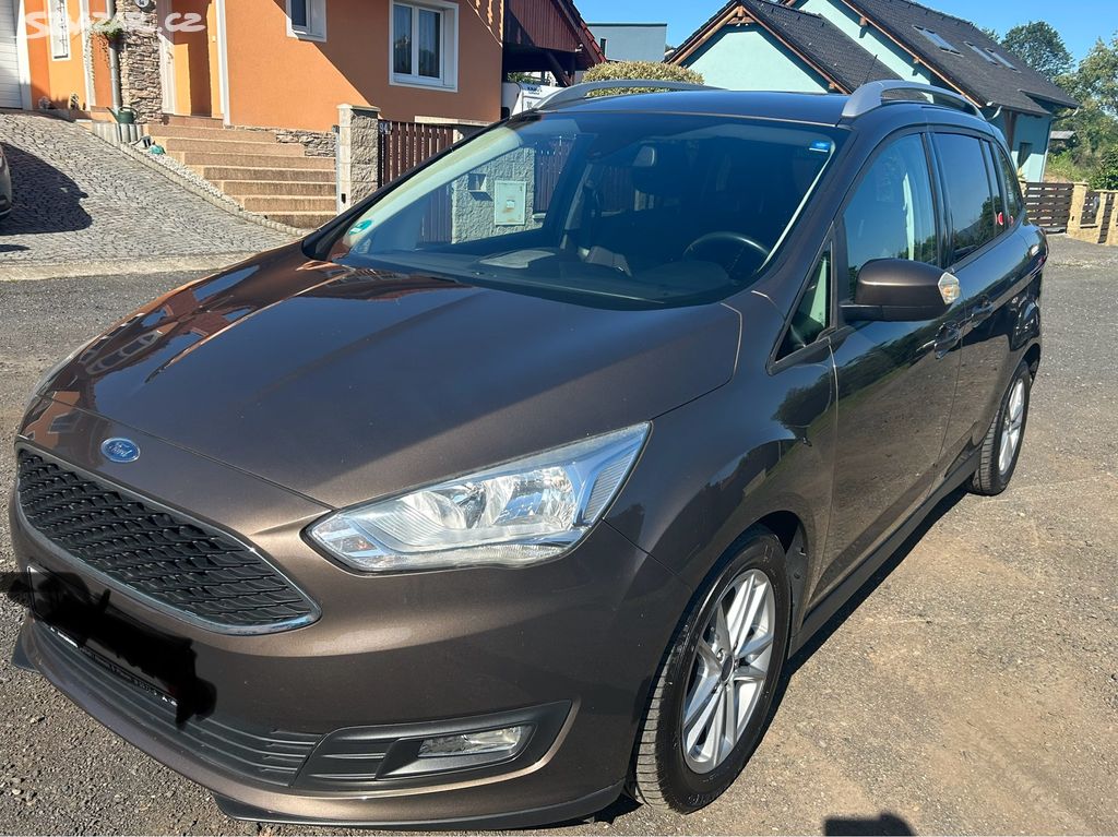 Ford Grand C-max Business edition, r. 2015, 120tkm