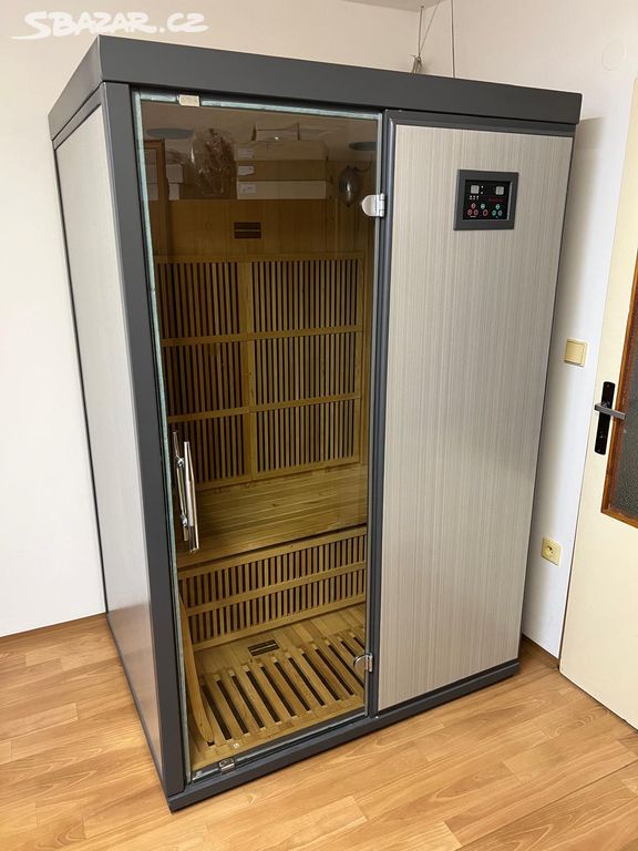 Infrasauna pro dva (1,3x1,05 výška 1,95 m)