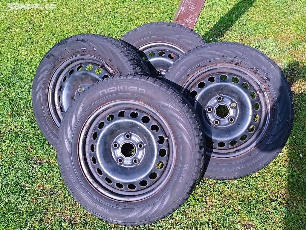 Zimní pneumatiky 205/60 R15