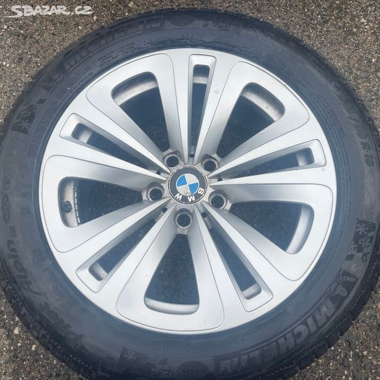 Peumatiky zimní s koly alu BMW (4ks)