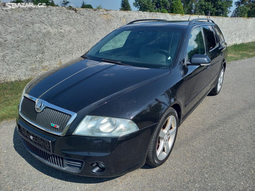 Škoda Octavia combi RS 2.0 TDI nová STK digi klima