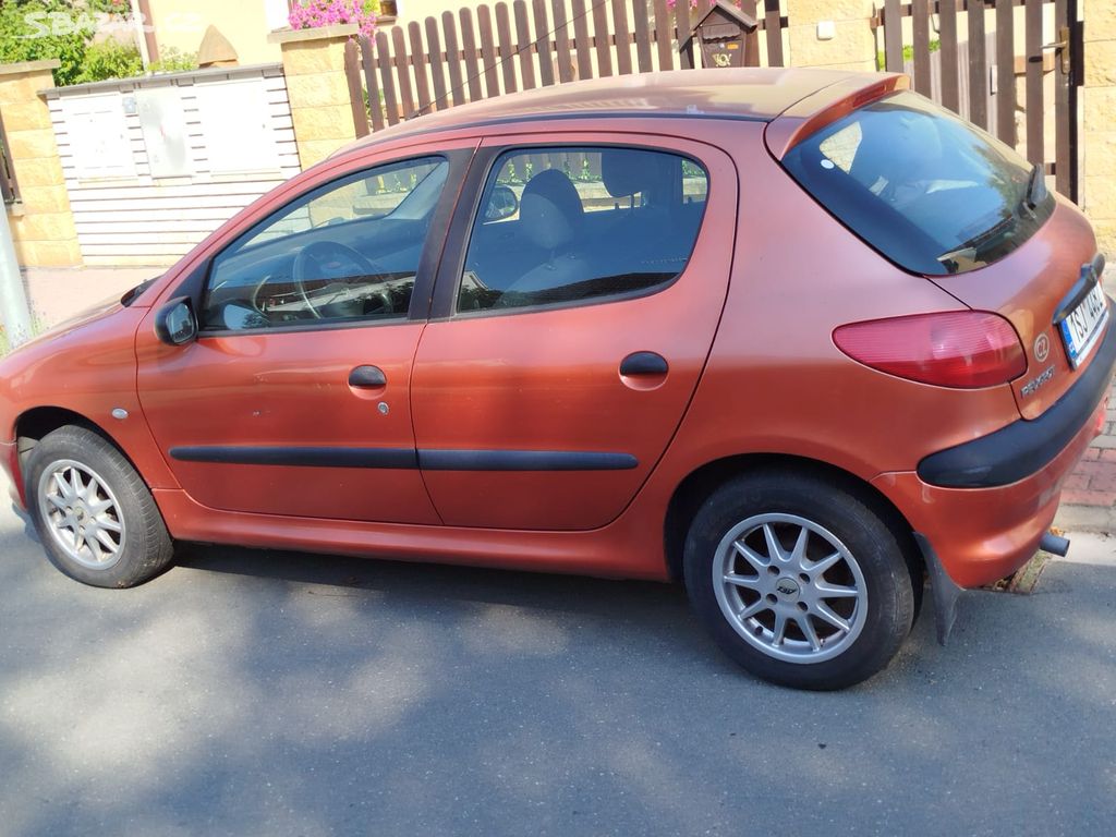 Peugeot 206