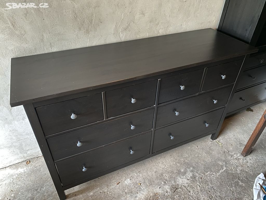 IKEA Hemnes Komoda s 8 zásuvkami - černohnědá