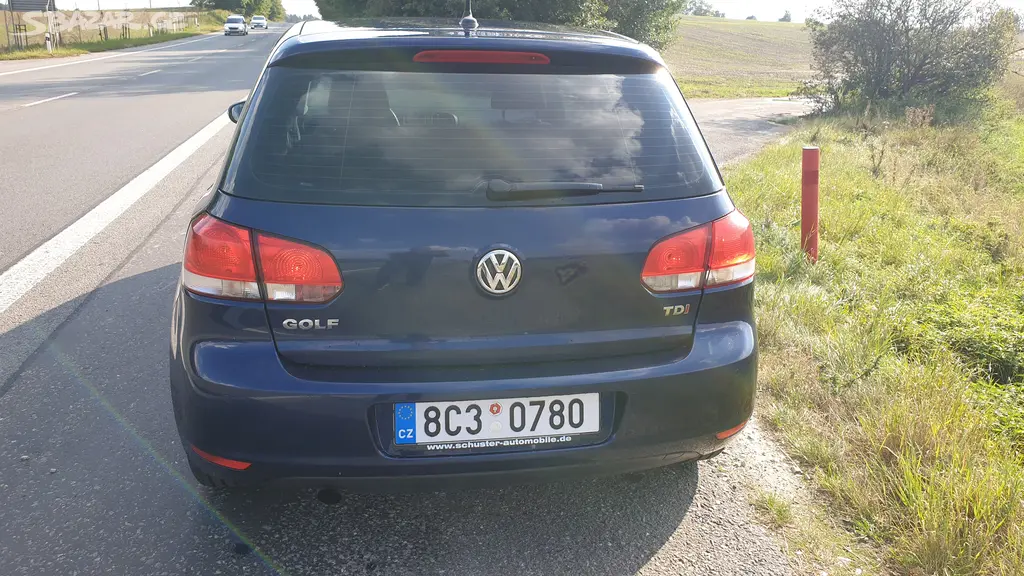 VW Golf VI. Tdi - fotka 4