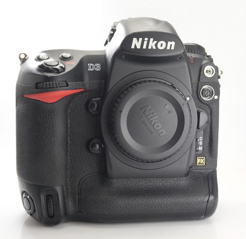 Nikon D3 tělo, nafoceno do 50 000