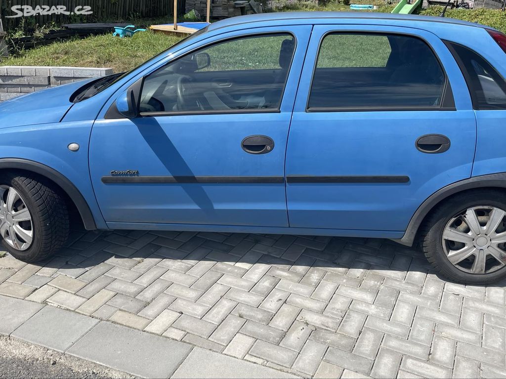 auto Opel Corsa