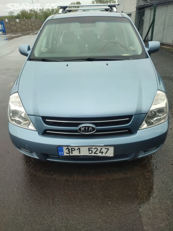 Osobní automobil Kia Carnival