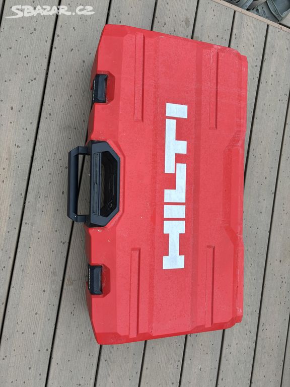 HIlti set v kufru