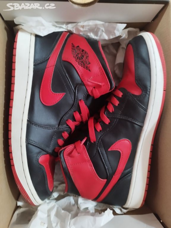 Air Jordan 1 mid