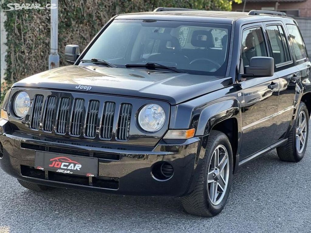 Jeep Patriot 2.0 CRD 4x4 KLIMA TAŽNÉ ALU manuální