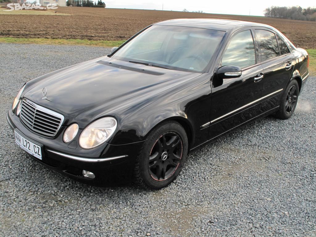 Mercedes-Benz E 220 cdi automat výhřev sedač