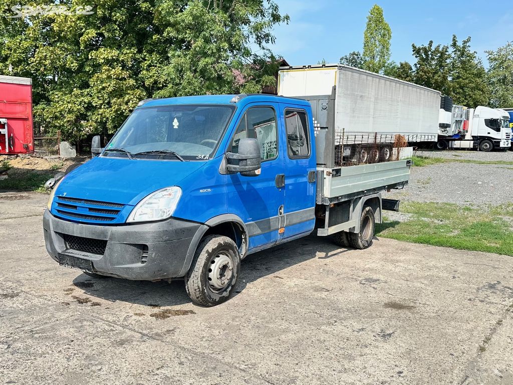 Iveco Daily 60C 15D 6 MÍST