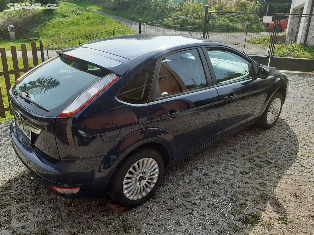 Ford Focus 2.0 benzín Titanium