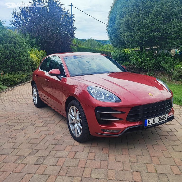 Porsche macan turbo