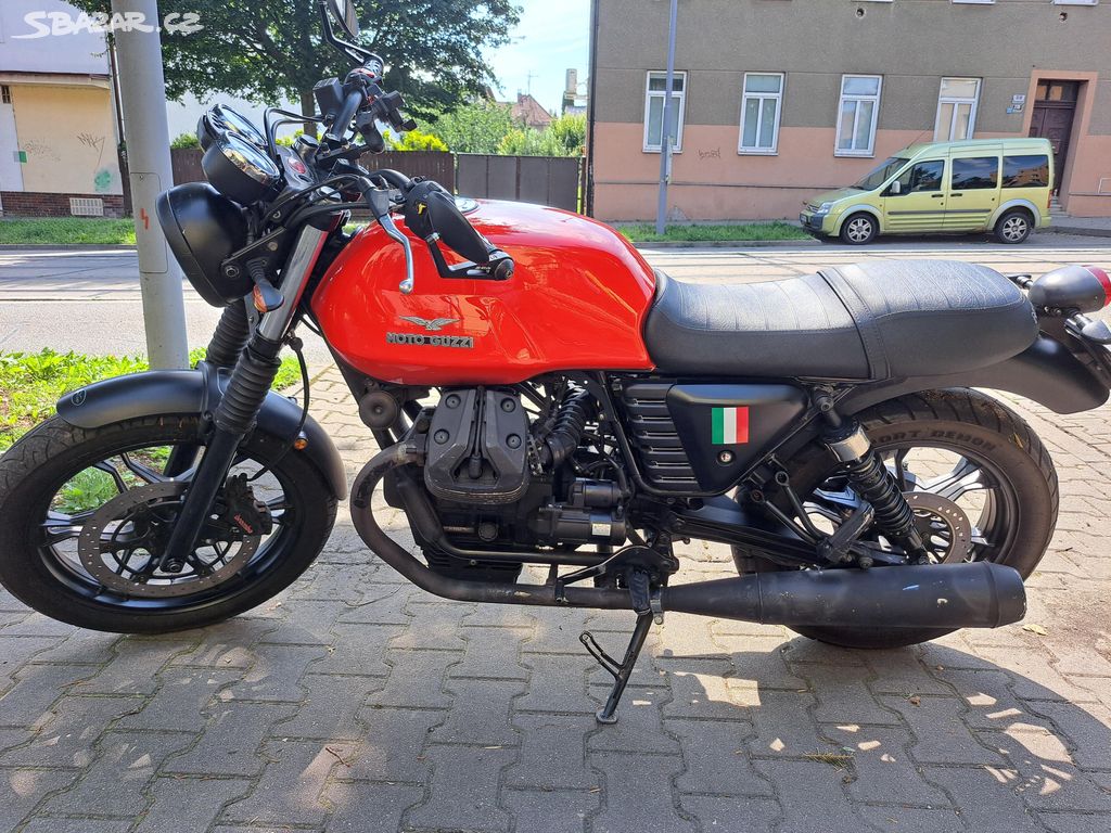 Moto Guzzi V7 Stone II