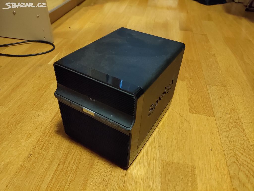 Synology DS414j