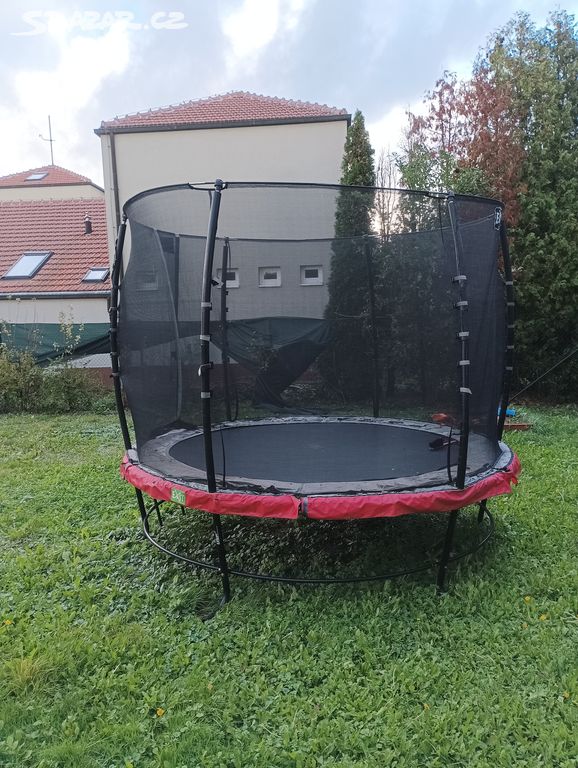 Nabízím trampolínu