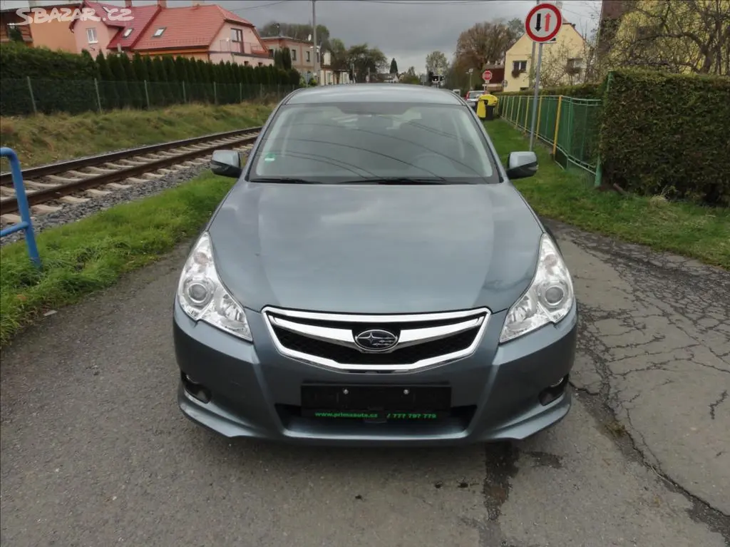 Subaru Legacy, 2,0 TOP stav Serviska 4X4