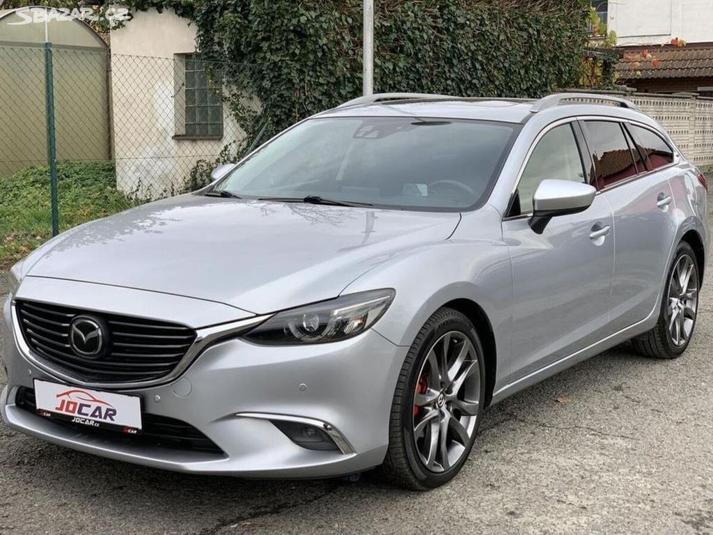 Mazda 6 2.2D KLIMA TEMPOMAT NAVI KŮŽE manuální