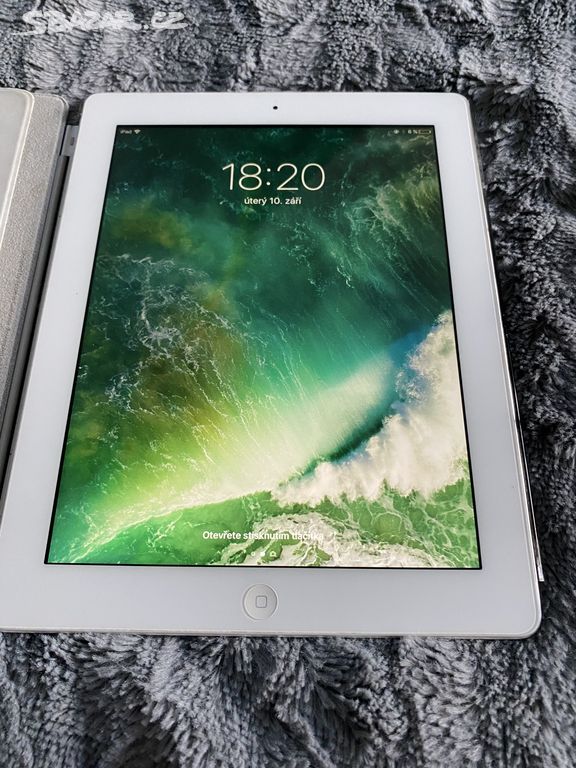 Ipad 4 Retina pěkný stav