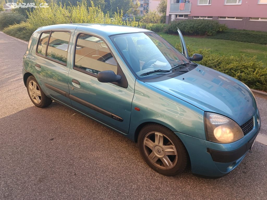 Renault Clio 1,4 nafta