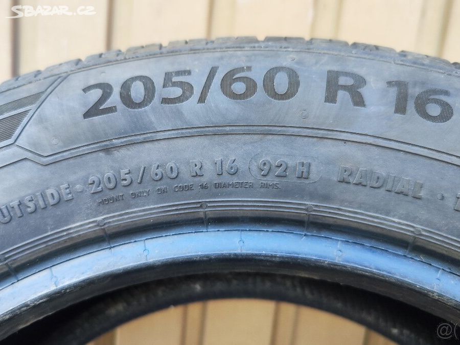 Prodám sadu letních pneu Barum Bravuris 205/60 R16