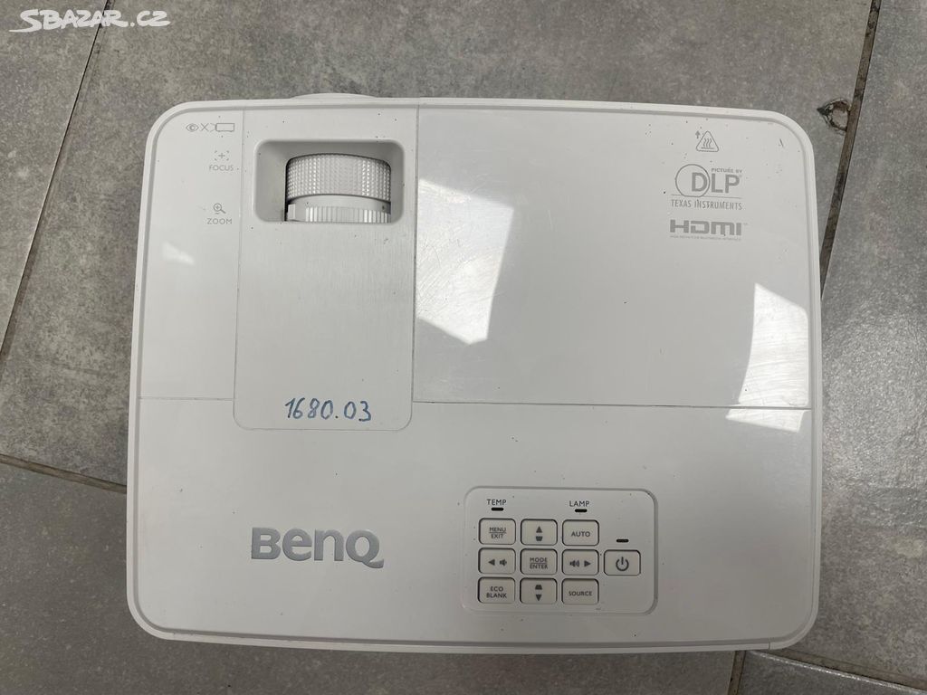 Projektor Benq MX525