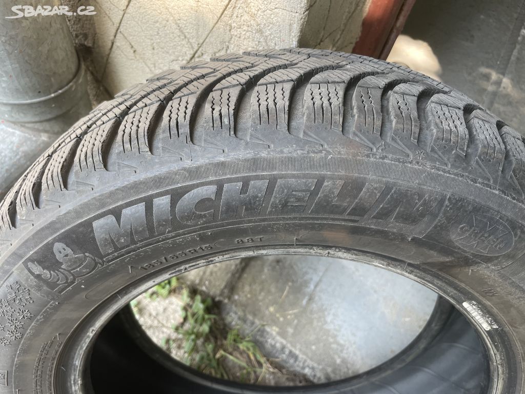 Zimní pneu Michelin 4x(Kia Stonic