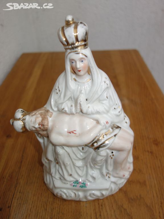 Porcelánová Pieta číslo 233