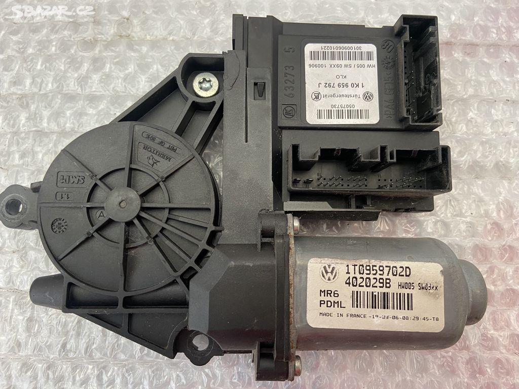 Motor spouštění oken spolujezdce VW 1K0959792J