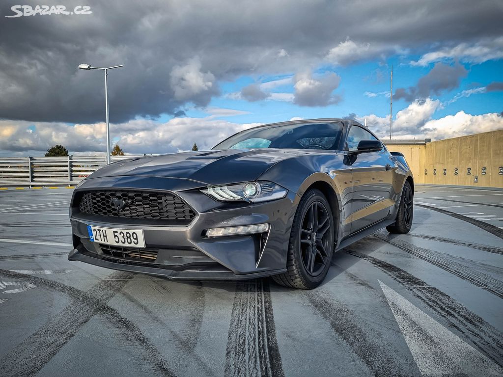 Pronájem FORD MUSTANG FACELIFT tuning GT500 400HP