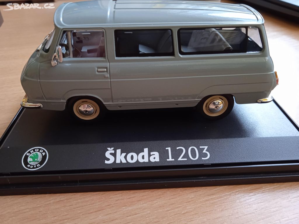 Škoda 1203 1:43 šedá vzácná 1.edice