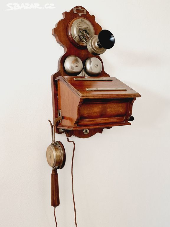 Starožitný telefon Stf.M.1904, Berlín, rok 1908