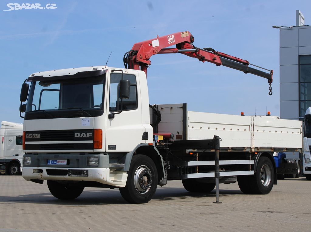 DAF CF 240, HYDRAULICKÁ RUKA HMF 953 K2