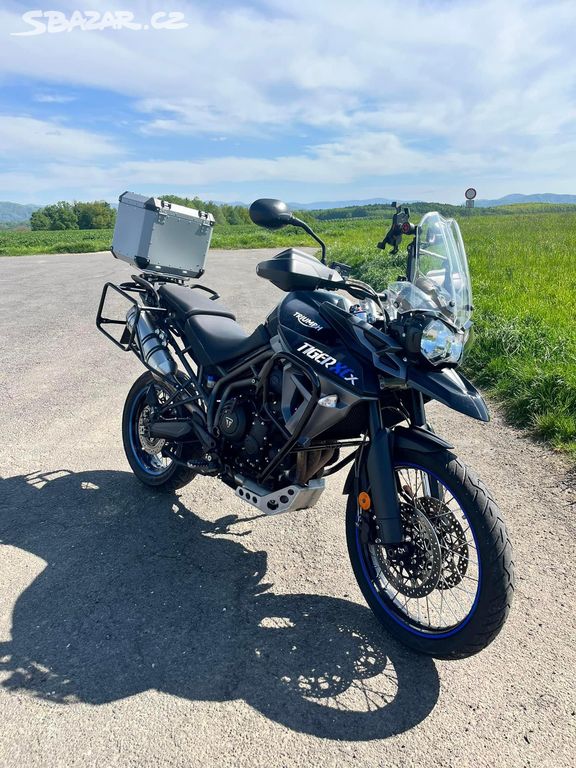 Triumph Tiger 800 XCX