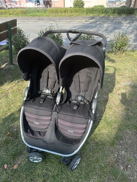 Kočárek Britax römer B-agile double