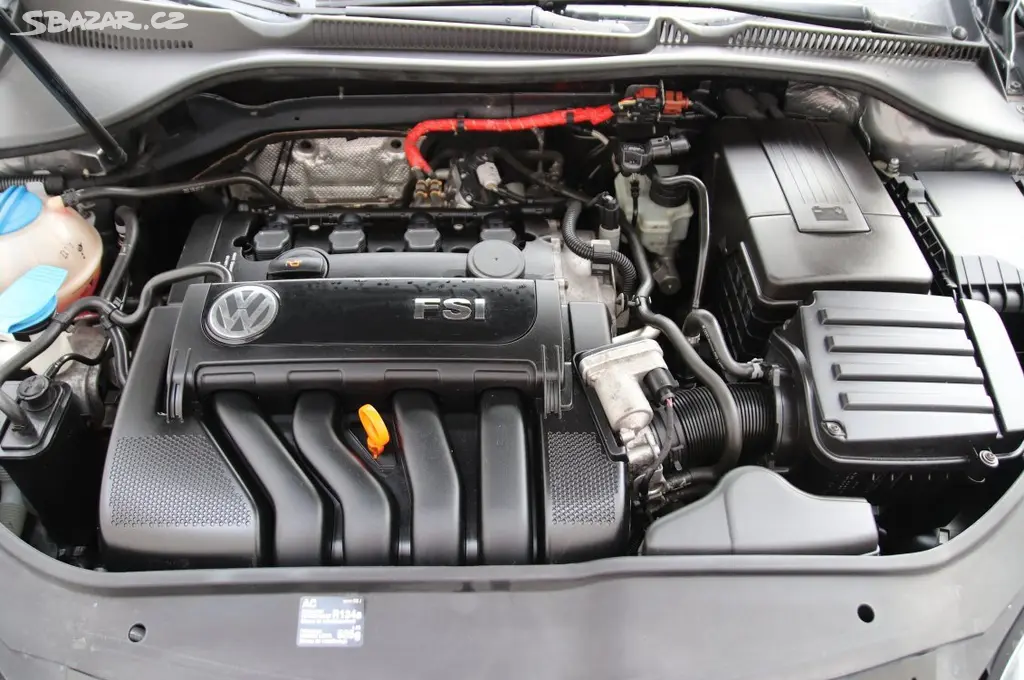 MOTOR BLX 2.0 FSI 110 KW VW GOLF V - Benecko - Bazar - Sbazar.cz