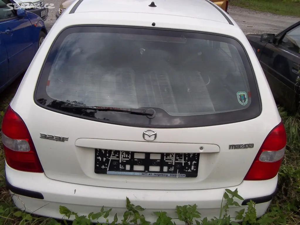 Mazda 323F, 1.9D - fotka 3
